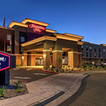 Hampton Inn Fresno Airport Buitenkant foto