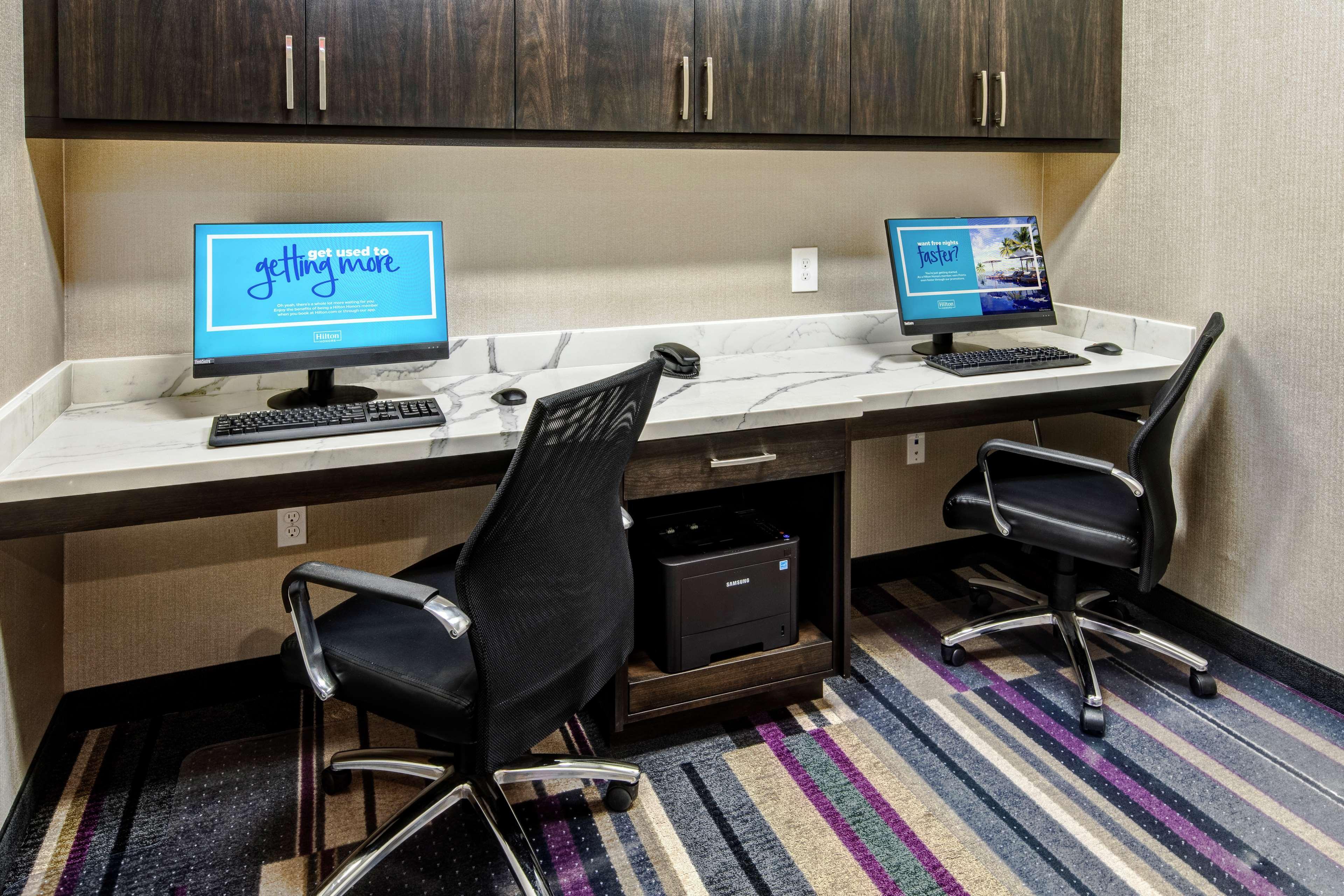 Hampton Inn Fresno Airport Buitenkant foto